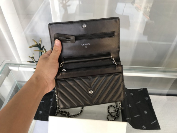 CL Flap Bag Lambskin With Gold / Silver Hardware