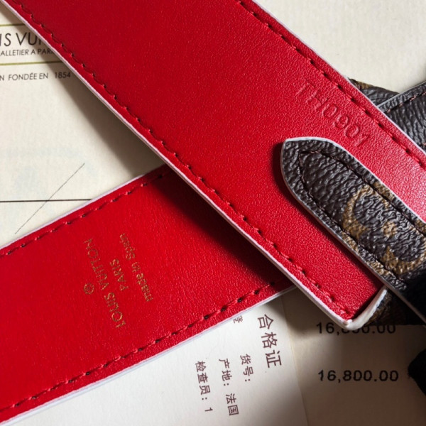 l**is V*t*n bandouliÈre monogram