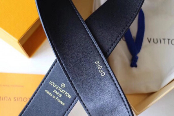 l**is V*t*n bandouliere xl