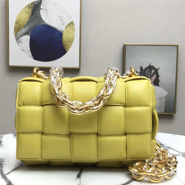 Bo*te*ga ve*ne*ta the chain cassette