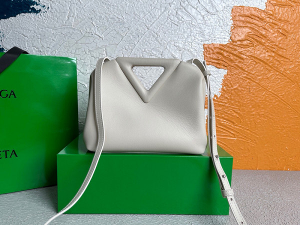 Bo*te*ga ve*ne*ta point