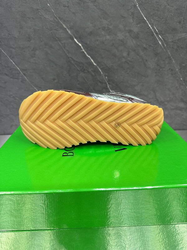 Bo*te*ga ve*ne*ta sneakers