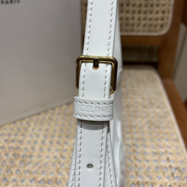 Ce**e shoulder bag cuir triomphe