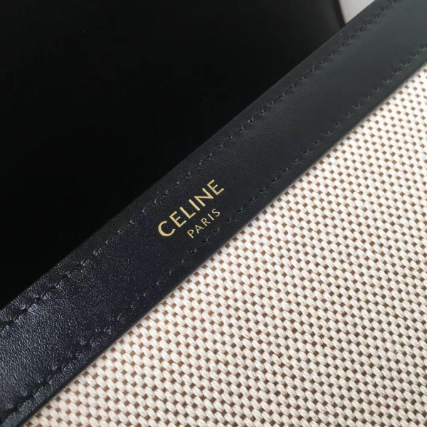 Ce**e triomphe medium