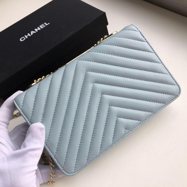 CL CHAIN WALLET