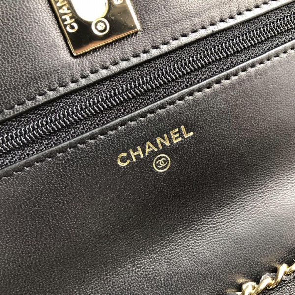CL CHAIN WALLET