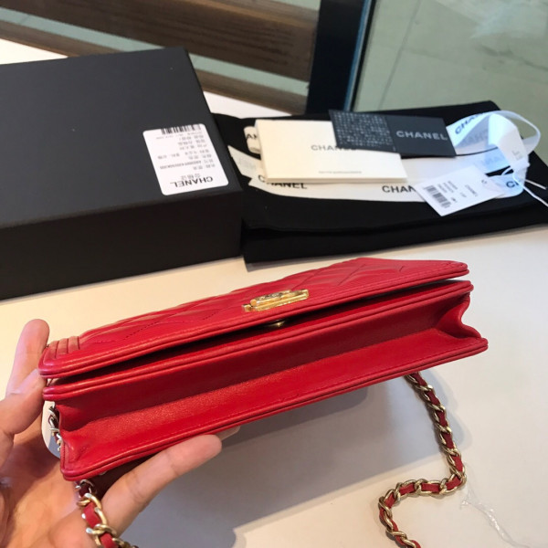 CL CHAIN WALLET