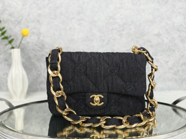 CL FLAP BAG