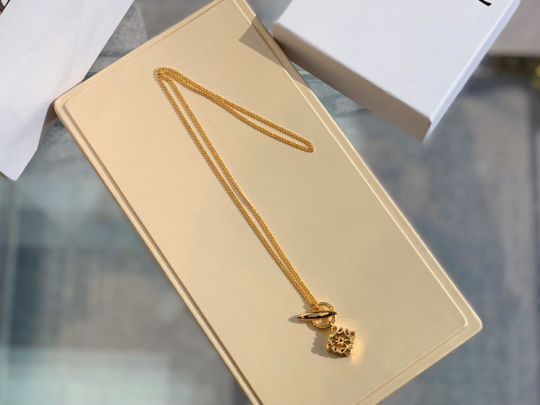 LOEWE NECKLACE
