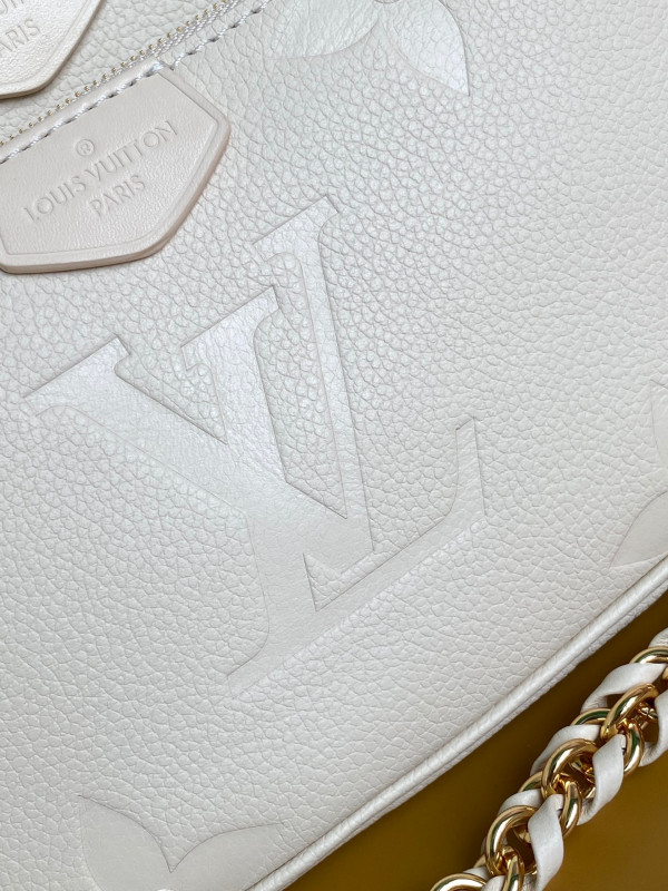 l**is V*t*n multi pochette accessoires