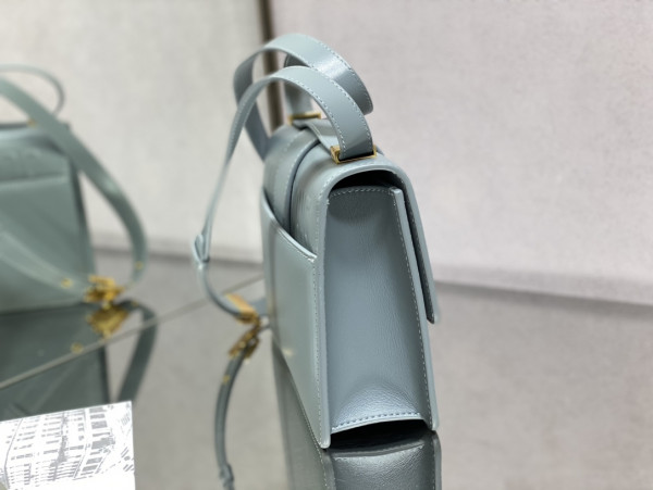 D*or 30 montaigne bag