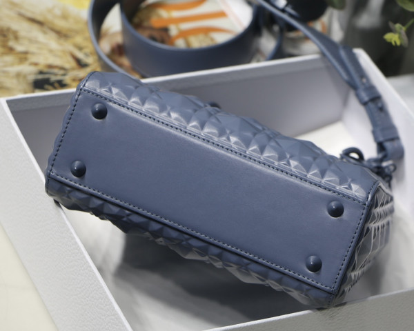 lady D*or small-20-16.5-8cm