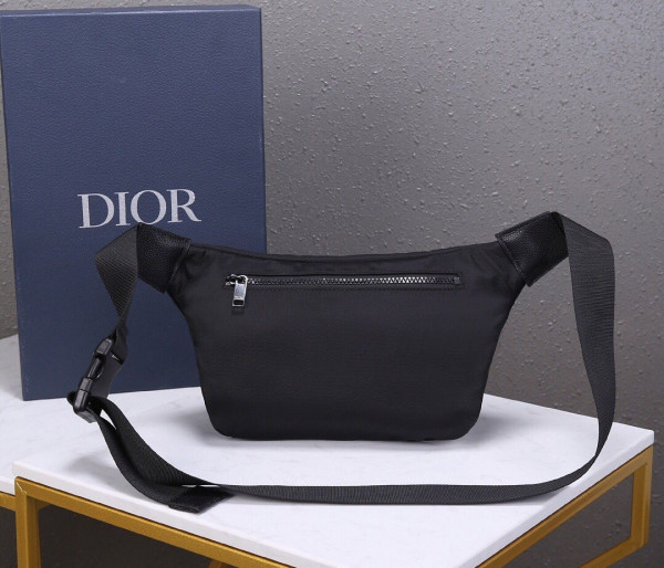 D*or belt bag
