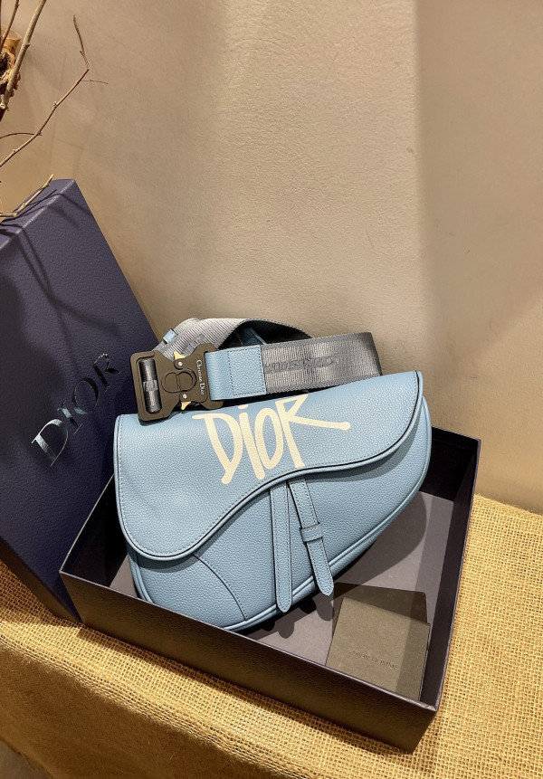 D*or saddle bag