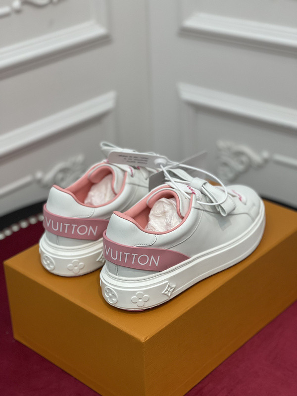 l**is V*t*n time out sneaker