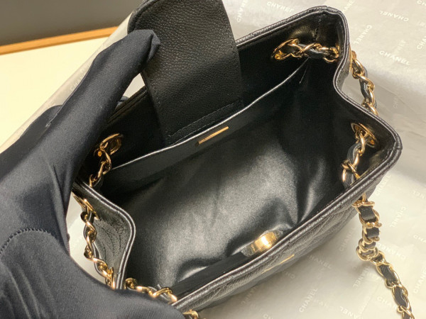 CL BUCKET BAG