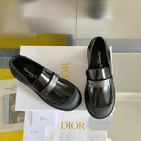 D*or code loafer