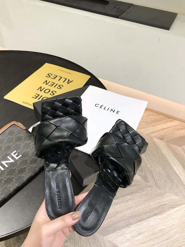 Bo*te*ga ve*ne*ta lido