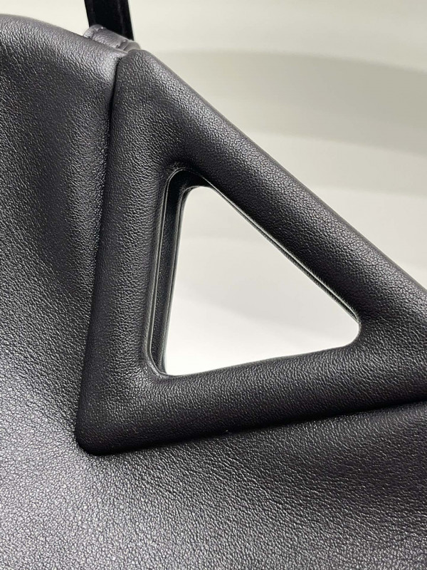 Bo*te*ga ve*ne*ta point