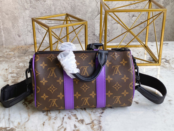 l**is V*t*n keepall bandouliÈre 25