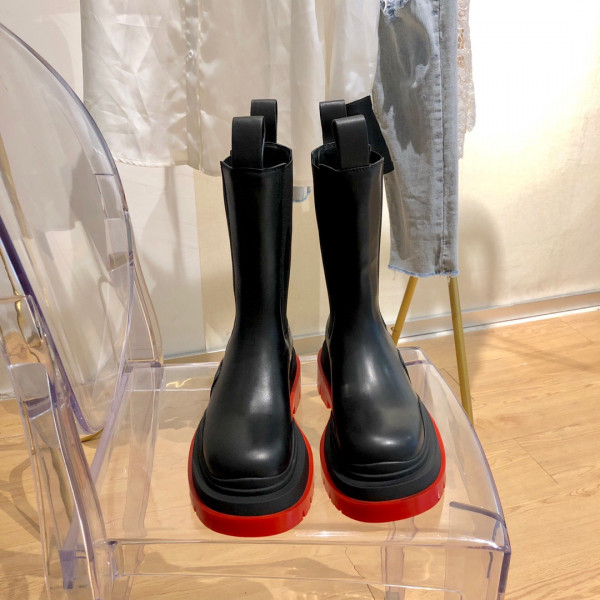 Bo*te*ga ve*ne*ta tire