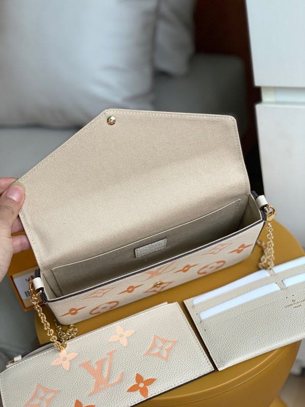 l**is V*t*n fÉlicie pochette