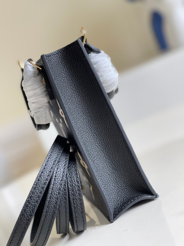 l**is V*t*n petit sac plat