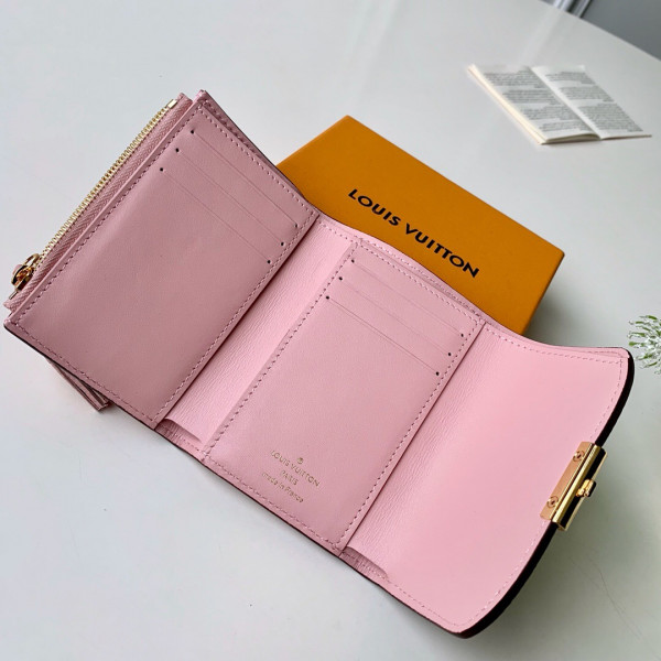 l**is V*t*n croisette compact wallet