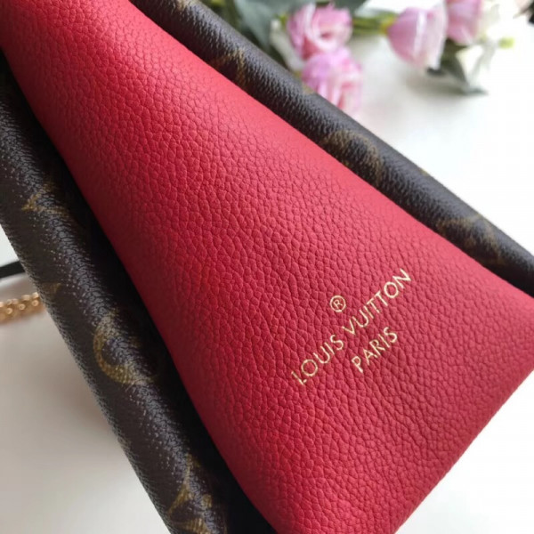 l**is V*t*n surene bb