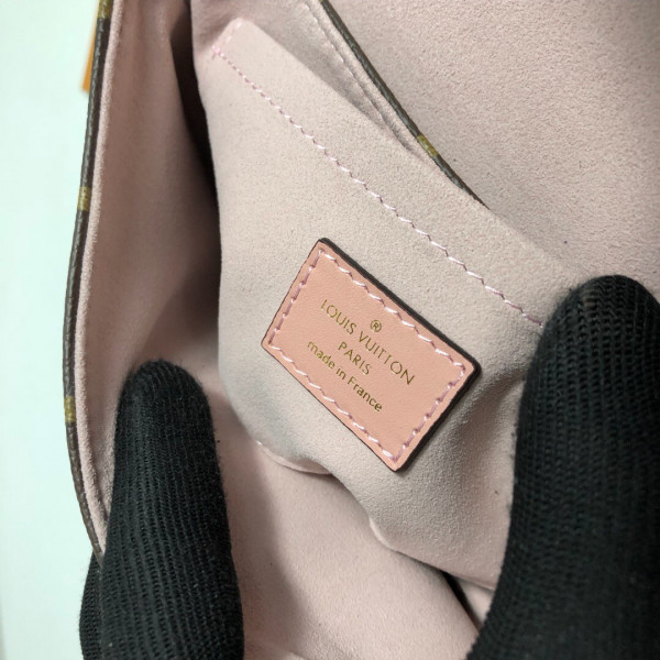 l**is V*t*n locky bb