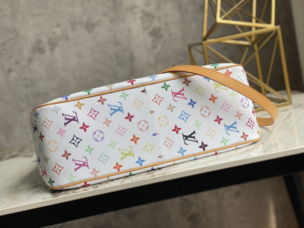 l**is V*t*n graceful mm