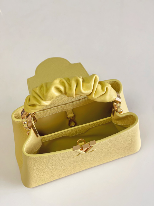 l**is V*t*n capucines bb