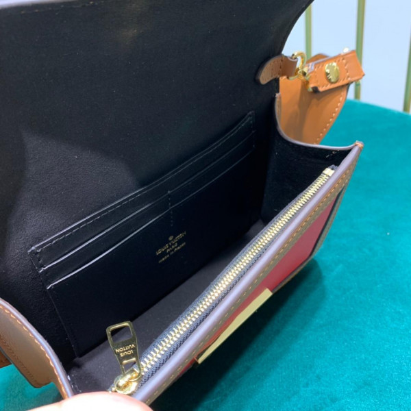 l**is V*t*n bumbag dauphine