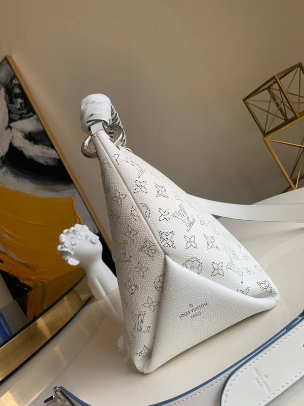 l**is V*t*n beaubourg hobo mm