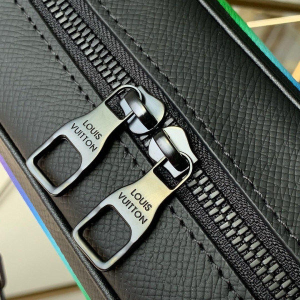 l**is V*t*n mini soft trunk