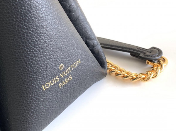 l**is V*t*n surene bb