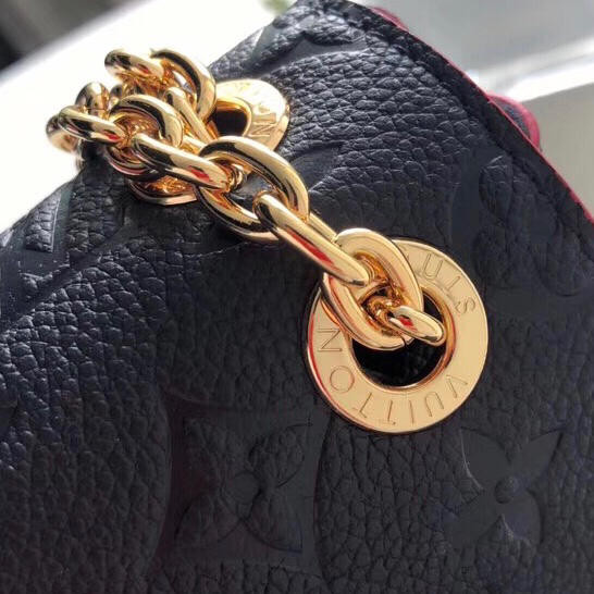 l**is V*t*n vavin pm