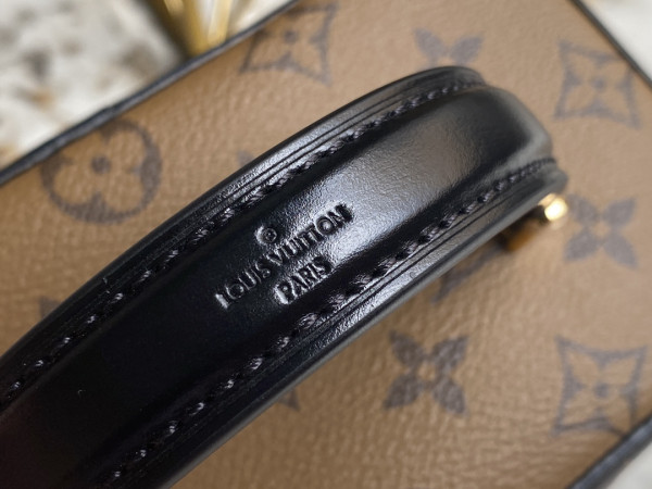 l**is V*t*n vanity pm