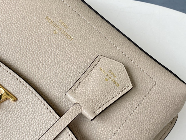 l**is V*t*n lockme ever bb/mm