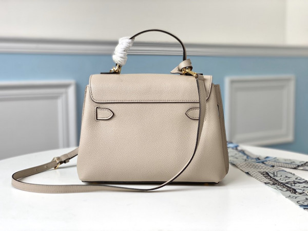 l**is V*t*n lockme ever bb/mm