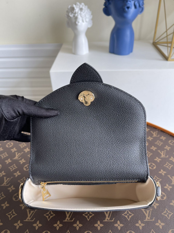 l**is V*t*n pont 9 soft pm