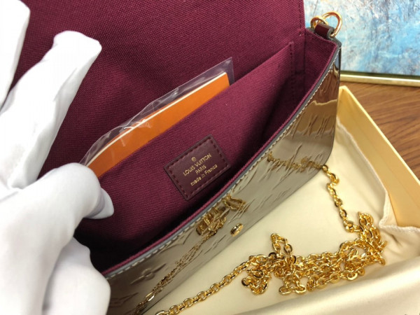 l**is V*t*n pochette fÉlicie