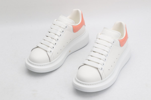ALEXANDER MCQUEEN Oversized Sneaker