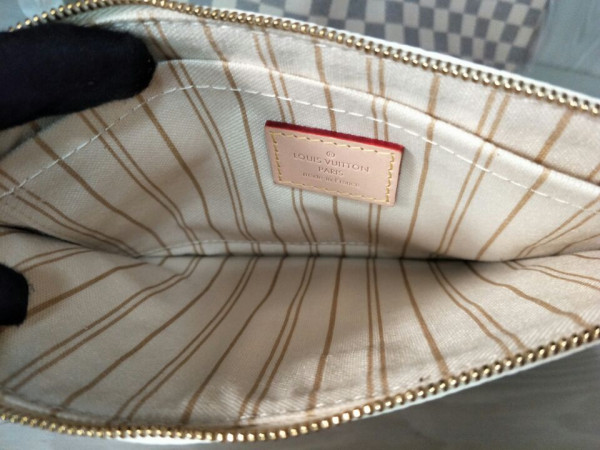 l**is V*t*n neverfull mm