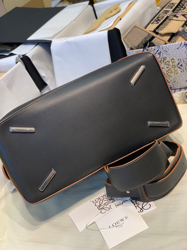 LOEWE Puzzle bag-36.5-23-19cm