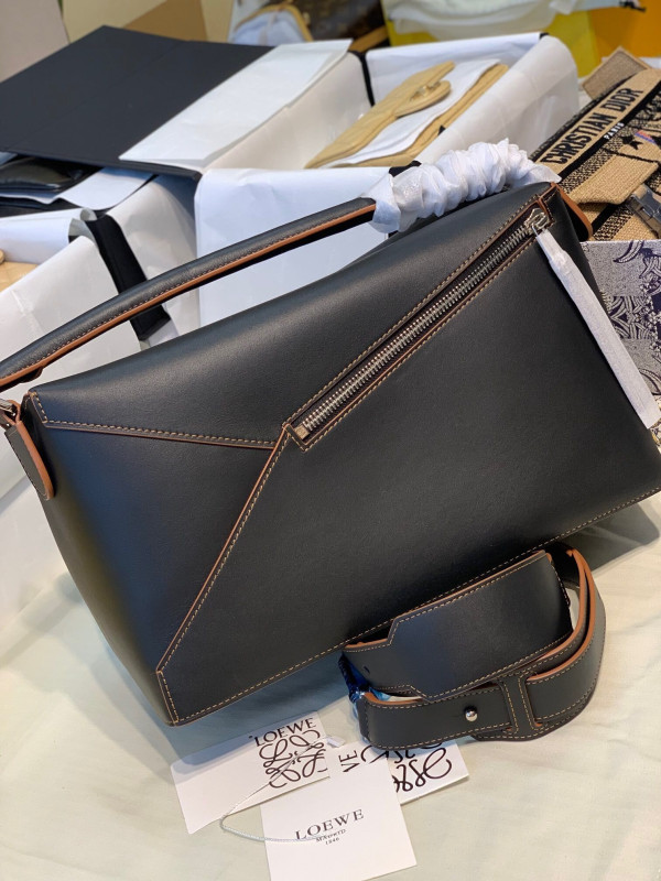 LOEWE Puzzle bag-36.5-23-19cm