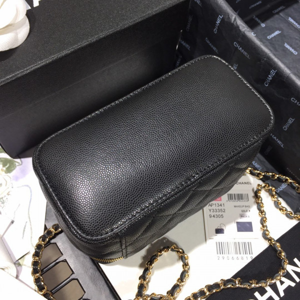 CL VANITY CASE