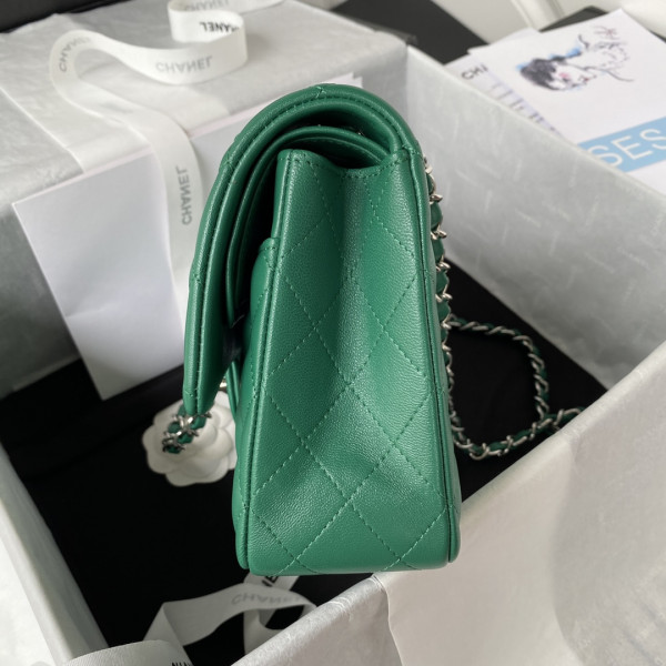 CL FLAP BAG