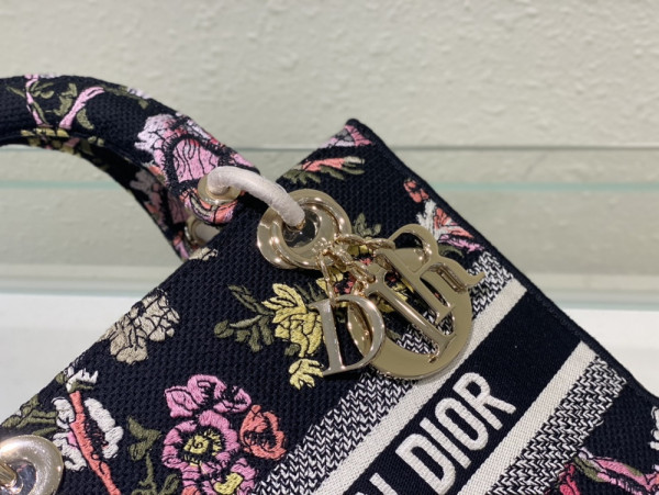 D*or medium lady d-lite bag