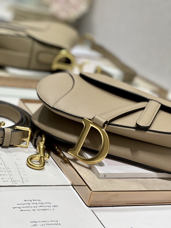 D*or saddle bag with strap